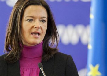 Фајон за нон-пејперот: На Балканот му должиме европска перспектива, а не нови граници