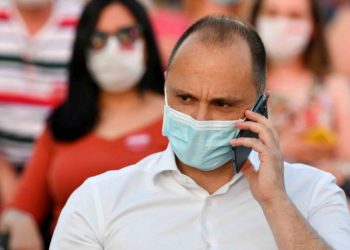 Филипче: Комисијата предложи попуштање на мерките поради спласнување на епидемијата