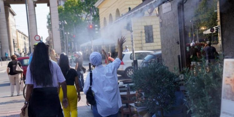 Од Африка кон Европа се шири застрашувачки топлотен бран: Во престолнината на Тунис измерени рекордни 49 степени