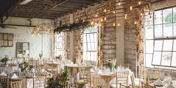 НОВИ МЕРКИ: Се бара забрана за свадби, прослави и масовни настани во затворен простор на цела територија на Македонија