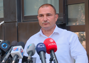 Сите села во чија близина беснеат пожари се обезбедени