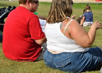 Ново истражување тврди: На дебелината влијае квалитетот, а не количината на внесената храна