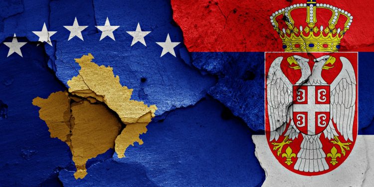 Србија и Косово постигнаа договор