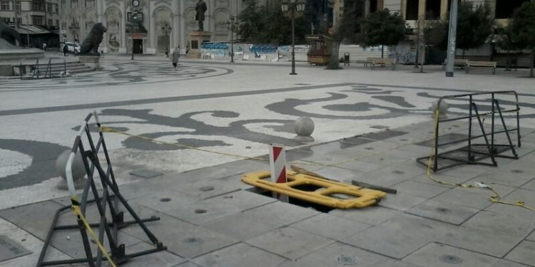 СКОПСКО ЕХО: Дали по изборите ќе се сетат на запуштениот и недовршен плоштад „Македонија“?