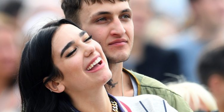 Толку од љубовта меѓу Дуа Липа и Анвар Хадид