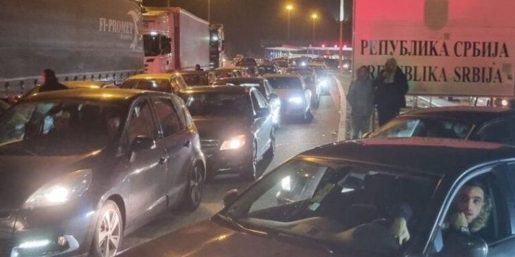 ФОТО: Хаос невиден – и вечерва гужва на „Табановце“