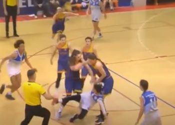 Кошаркарки се степаа на натпревар