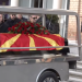 Со македонско знаме на ковчегот и „Зошто си ме мајко родила“ Аки Рахимовски испратен до вечното почивалиште ВИДЕО