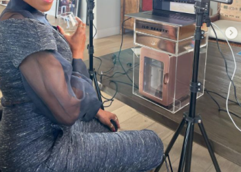 Светот во шок: Се самоуби синот на славната актерка, нејзиниот живот повеќе нема смисла, па веднаш се огласи пред фановите (ФОТО)