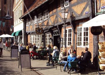 Данска ги укинува сите ограничувања, короната е исклучена од категоријата на критични болести