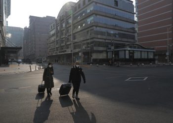 Затворен град од 1,2 милион жители, поради тројца заразени