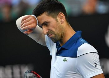 Ѓоковиќ: Ќе ги жртвувам трофеите ако ме тераат да се вакцинирам