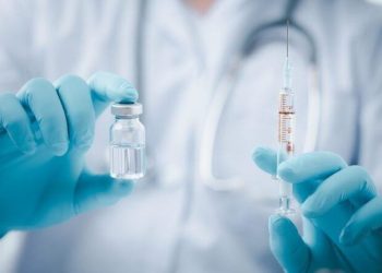 Луѓето што одбиваат да се вакцинираат имаат понизок IQ, покажало големо истражување