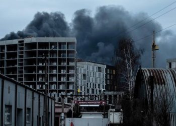 Украина: Русија почна да ги уништува украинските резерви на храна и гориво
