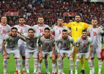 Заврши фудбалскиот сон за мундијалот во Катар, но не и големите очекувања за сер Боби