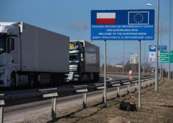 Ослободени македонските камиони кои беа запленети во Украина