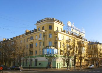 Проруски сепаратисти од Луганск најавуваат референдум за приклучување кон Русија