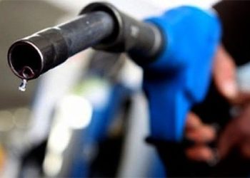 Бензините поевтинуваат за 6,50 денари, дизелот за девет