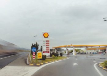 Во Германија литар бензин наскоро може да чини 2,5 евра