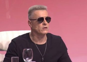 СКАНДАЛ: „Ѓорѓе Давид ми праќаше безобразни пораки и разголени фотки“