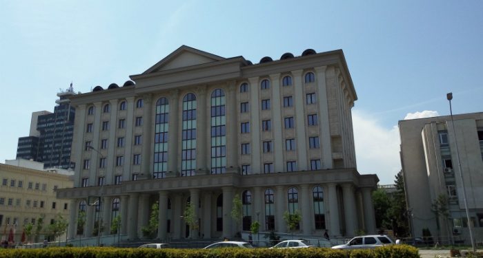 15 години затвор за мајката која ја продавала ќерката, а 18 години за полицаецот кој ја силувал