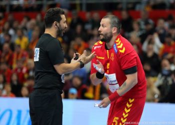 Стоилов: Со гордост го носев дресот на Македонија