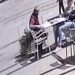 (ВИДЕО) ГОСПОД ГИ СПАСИЛ ОВИЕ ДЕЦА! Страшно видео кружи на интернет: Деца си играле и трчале, па за малку ќе го изгубеле ЖИВОТОТ на страшен начин!