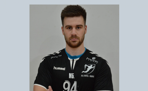 Ракометарот на Бутел, Денис Тот претепан во Скопје, се бори за живот