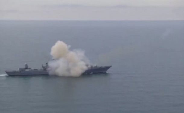 Потона „Москва“, главниот брод на руската Црноморска флота