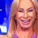 (ВИДЕО) Водителка останала без заб за време на емисијата во живо, а ваква реакција од неа никој не очекувал