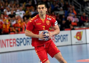 Кире Лазаров ја заврши кариерата