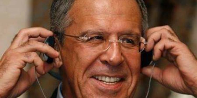 Лавров: Има огромна разлика меѓу тоа што го чувствуваат Македонците и oна што го прават нивните политичари