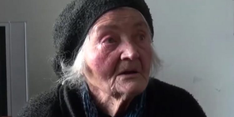 Е тоа е нечовечност: Ги роди и порасна, а тие така и вратија  – ќерката не и дава ниту ДЕНАР,  внуката има поголем џепарлак од нејзината пензија