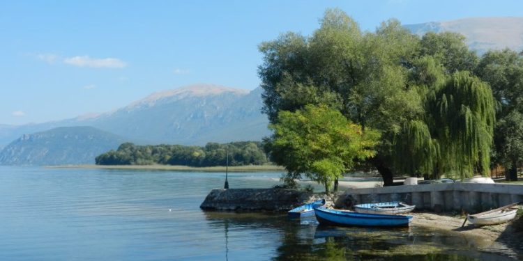 Срамно е да пропадне Охридскиот маратон: Пендаровски ќе ја штити ли 60-годишната традиција?