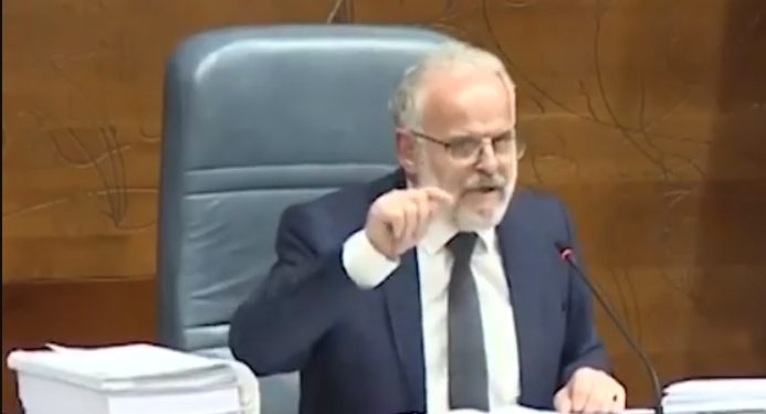 Има ли јунак во СДСМ кој ќе каже СТОП на самоволието на Џафери?