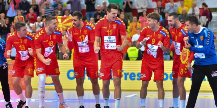 Македонските ракометари на чекор до пласманот на Европското првенство