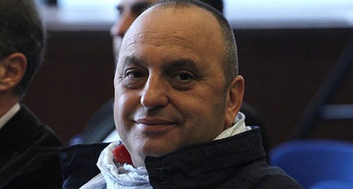 Афера „Паразити“: Бошкоски зема 50.000 евра за мандат, а никој не знае ни што работи