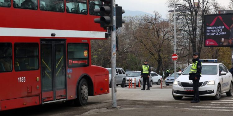 Oд денеска нема бесплатано возење во ЈСП