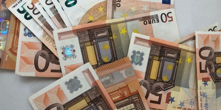 Татко лажно го пријавил син му дека му украл 100 илјади евра, потоа признал дека ја измислил целата приказна