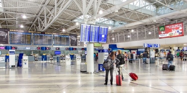 Утрово паника во Грција: На повеќе локации дојава за поставени бомби