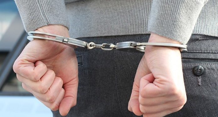 Приведен 64-годишник: Во пасош ставил пари и се обидел да поткупи полицаец