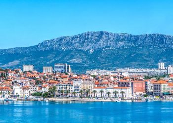 ТАВ: Croatia Airlines ќе воведе сезонска авиолинија Скопје-Сплит од 12 мај годинава