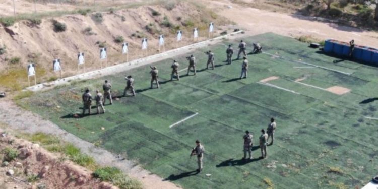 Македонски специјалци на воена вежба во Грција