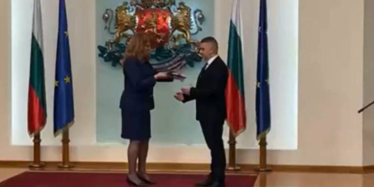 Христијан Пендиков стана Бугарин на церемонија со највисоки државни почести