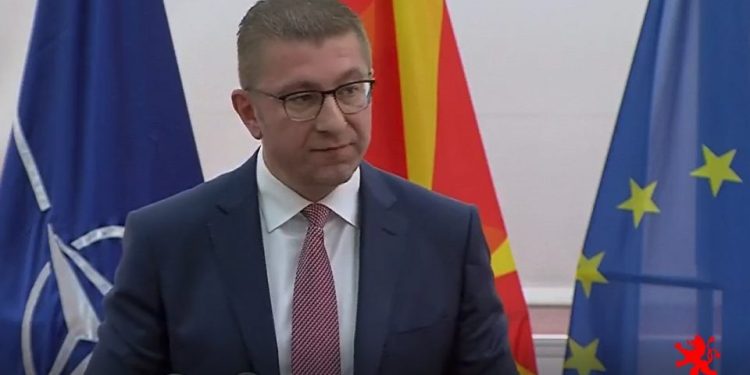 Мицкоски: Лидерската завршува со неуспех, јасно е дека власта нема 2/3 мнозинство за измена на Уставот, затоа побрзо да одиме на избори