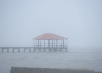 Поплави на Хаити, најмалку 15 лица загинаа