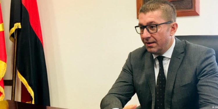 Мицкоски за ДВ: СДСМ пропушта историска шанса за заштита на идентитетот и откочување на ЕУ интеграцијата