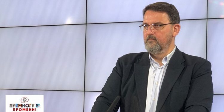 И покрај оставките на ДУИ, уставни измени нема да има: ВМРО-ДПМНЕ бара брзи избори