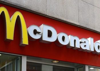 „Мекдоналдс“ плати 800.000 долари отштета за изгореница од детски „Хепи мил“