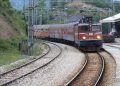 Железничкиот сообраќај во бојкот низ државата: Вработените си ги бараат платите за јуни